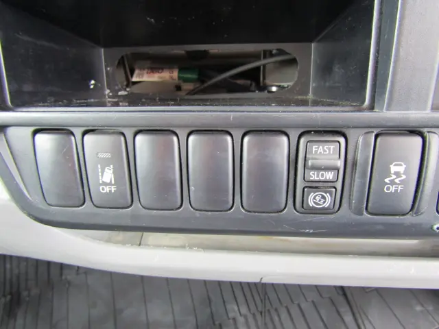 日野 デュトロ TKG-XZC605Y(2WD)の写真22