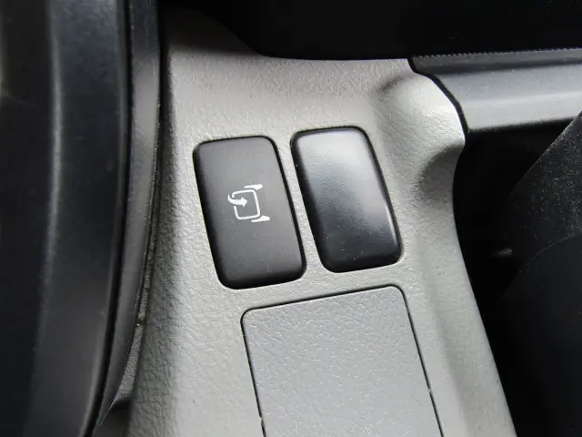 日野 デュトロ TKG-XZC605Y(2WD)の写真23