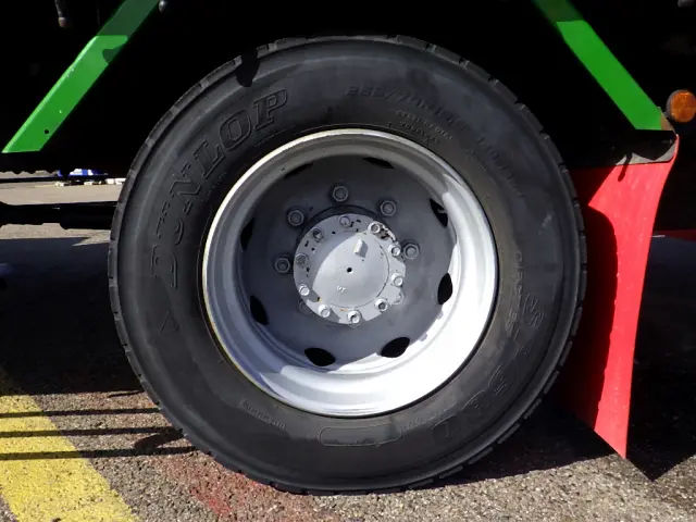 UD コンドル QKG-PK39LH(2WD)の写真26