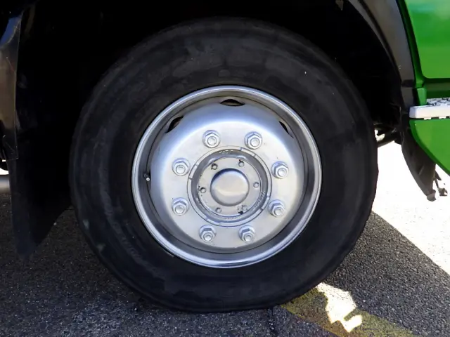 UD コンドル QKG-PK39LH(2WD)の写真27