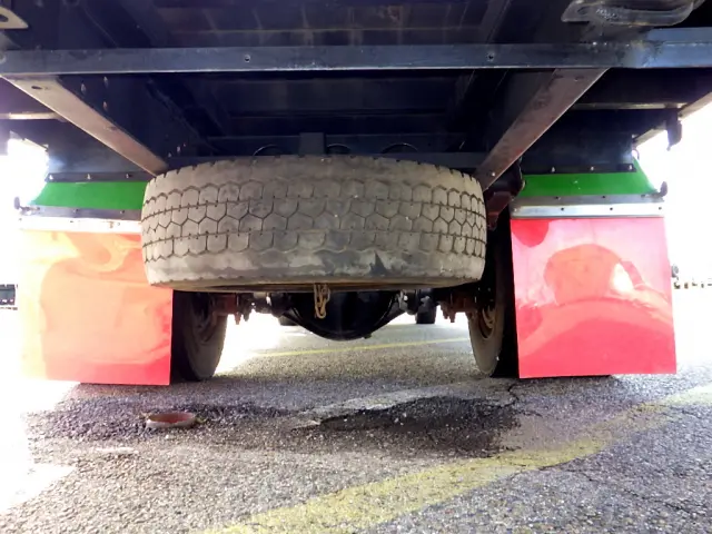 UD コンドル QKG-PK39LH(2WD)の写真44
