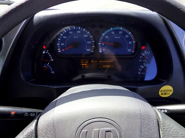 UD コンドル QKG-PK39LH(2WD)の写真49