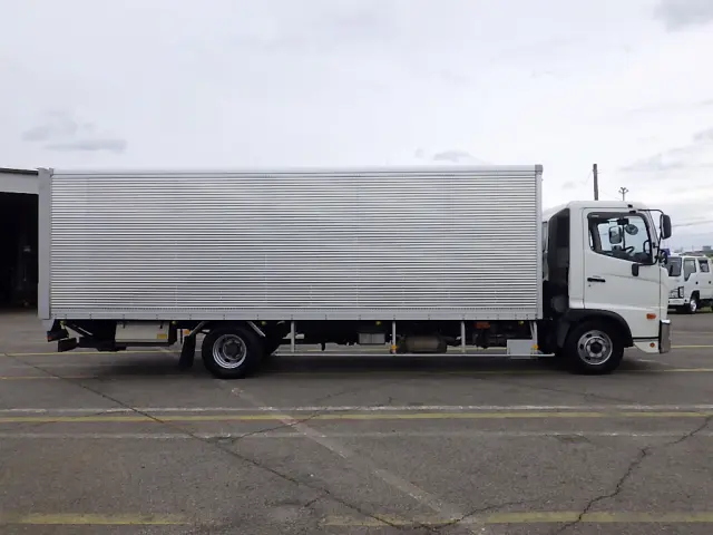 日野 レンジャー 2KG-FC2ABA(2WD)の写真5