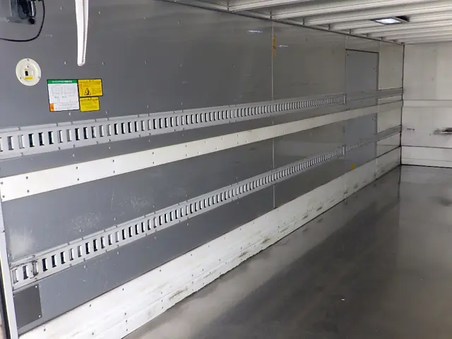 日野 レンジャー 2KG-FC2ABA(2WD)の写真14