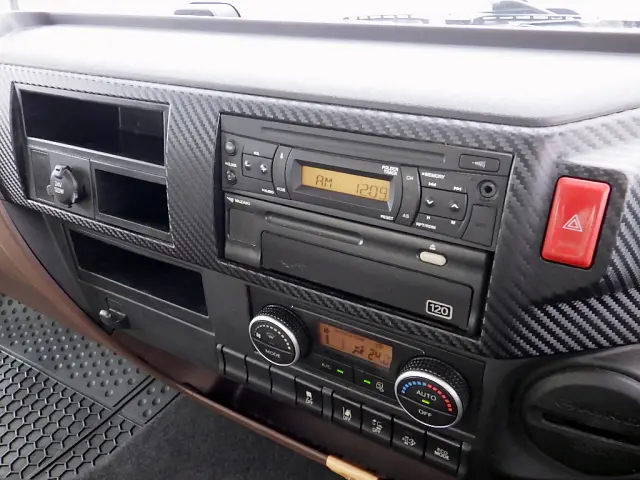 日野 レンジャー 2KG-FC2ABA(2WD)の写真22