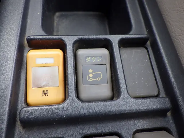 日野 メルファ BDG-RR7JJBA(2WD)の写真15