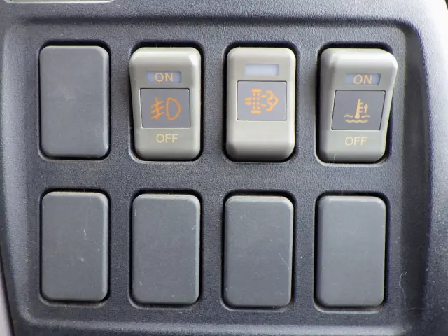 日野 メルファ BDG-RR7JJBA(2WD)の写真20