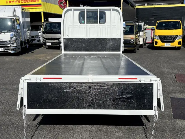 いすゞ エルフ TRG-NJR85A(2WD)の写真8