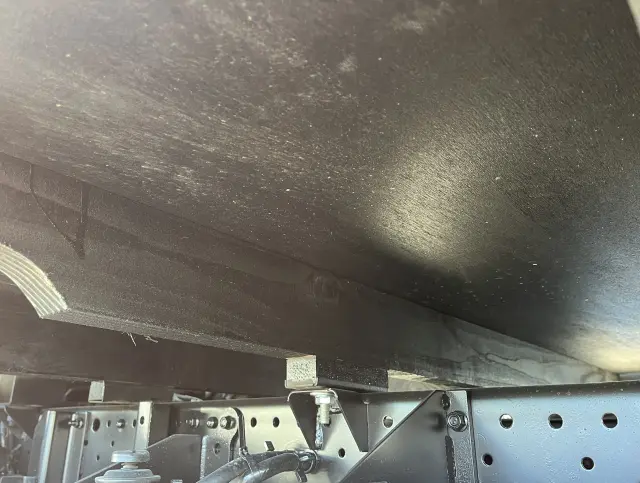 いすゞ エルフ TRG-NJR85A(2WD)の写真34