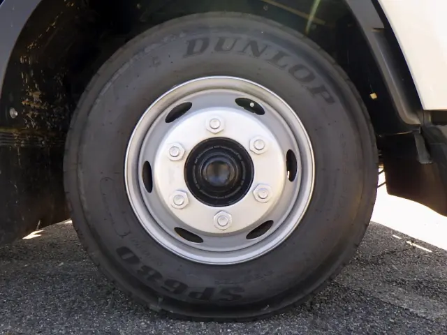 いすゞ フォワード TKG-FRR90S2(2WD)の写真22
