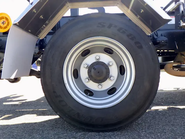 いすゞ フォワード TKG-FRR90S2(2WD)の写真23