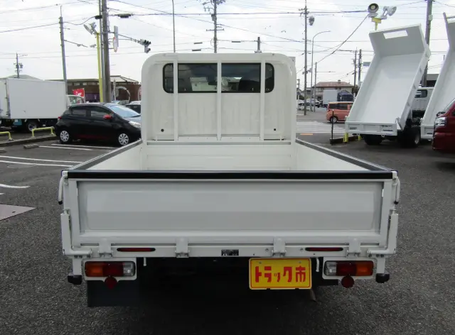 道路状況を選ばない4WD駆動なので、降雪地域の方や未舗装路の多い山間部の方にオススメです☆|トヨタ ダイナ 2PG-GDY281(4WD)の写真5