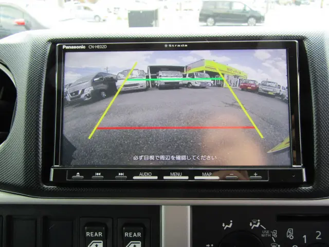 積載時に後方が目視できないトラックにはうれしい「バックモニター」も装着済み♪|トヨタ ダイナ 2PG-GDY281(4WD)の写真16