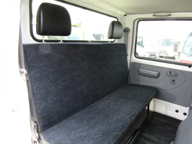 後席も問題なし☆|トヨタ ダイナ 2PG-GDY281(4WD)の写真21