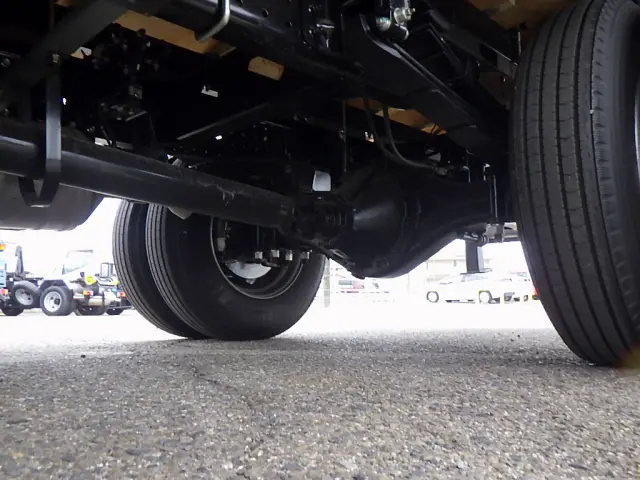 三菱 キャンター 2PG-FEB80(2WD)の写真27