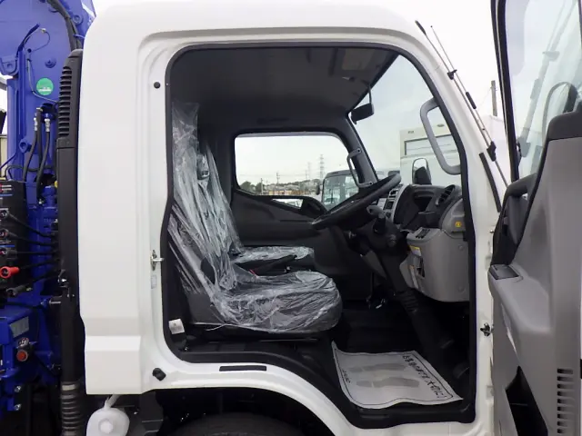 三菱 キャンター 2PG-FEB80(2WD)の写真45