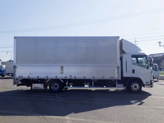 いすゞ フォワード 2RG-FRR90T2(2WD)の写真36