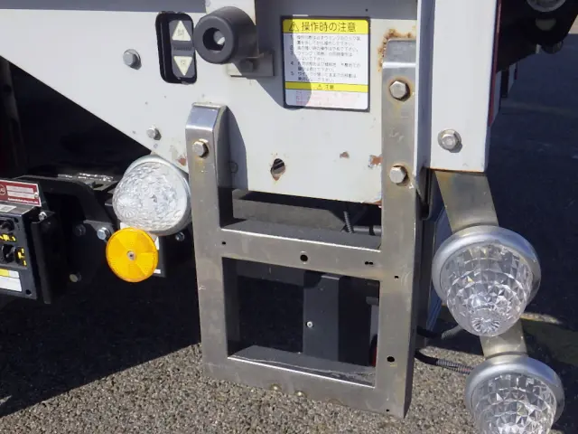 いすゞ フォワード 2RG-FRR90T2(2WD)の写真44