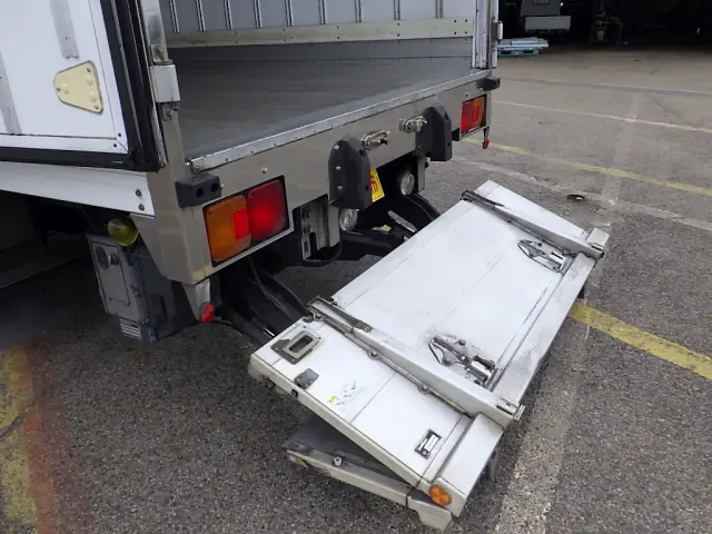 日野 レンジャー TKG-FC7JJAG(2WD)の写真32