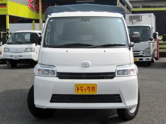 1500ccのガソリンエンジンに5MTを搭載☆フル積載でも元気よく走ってくれます♪|トヨタ タウンエーストラック 5BF-S413U(4WD)の写真2