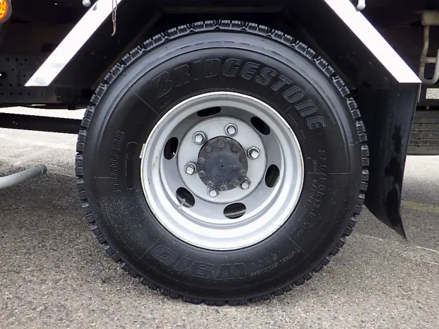 いすゞ フォワード TKG-FRR90S2(2WD)の写真17