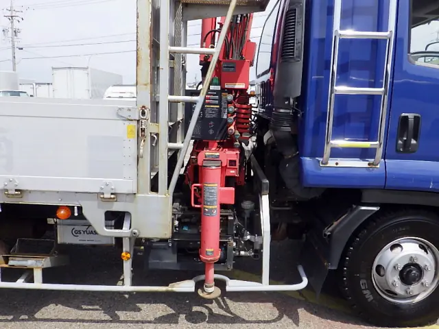 いすゞ フォワード TKG-FRR90S2(2WD)の写真29