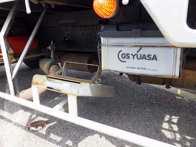 いすゞ フォワード TKG-FRR90S2(2WD)の写真34