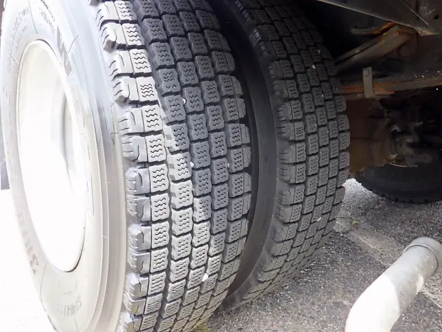 いすゞ フォワード TKG-FRR90S2(2WD)の写真36