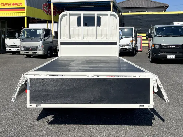 日野 デュトロ 2KG-XZU675M(4WD)の写真8