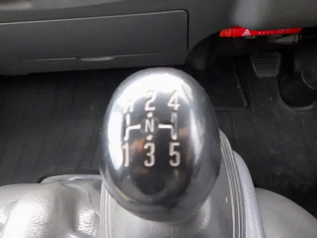 いすゞ エルフ TPG-NMS85AN(4WD)の写真19