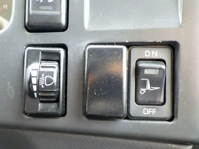 いすゞ エルフ TPG-NMS85AN(4WD)の写真26