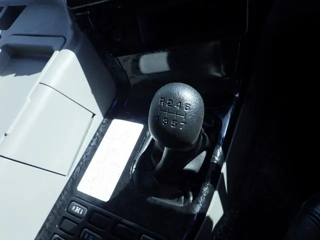 三菱 スーパーグレート QPG-FS65VZ(8x4)の写真14