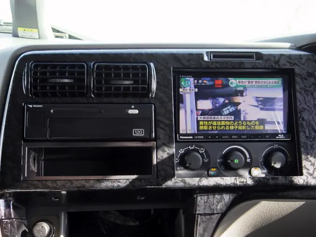 三菱 スーパーグレート QPG-FS65VZ(8x4)の写真18