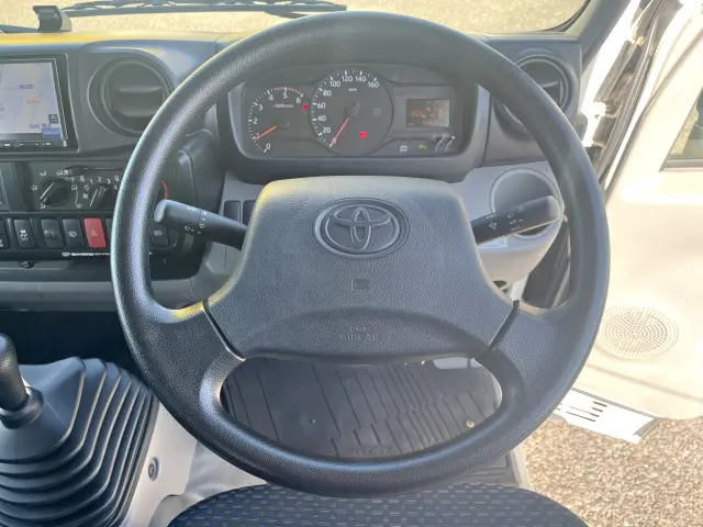 トヨタ ダイナ 2PG-GDY281(4WD)の写真17