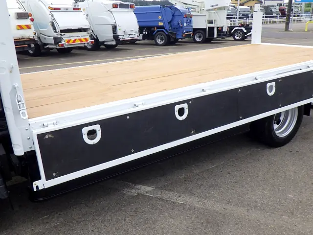 三菱 キャンター TKG-FEA50(2WD)の写真10