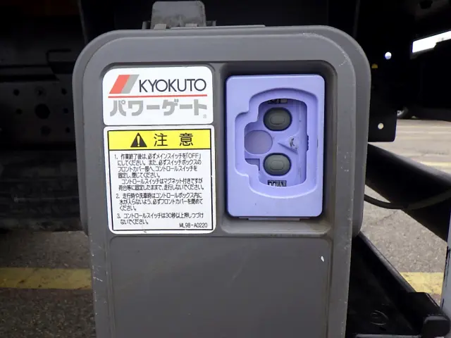 三菱 キャンター TKG-FEA50(2WD)の写真14