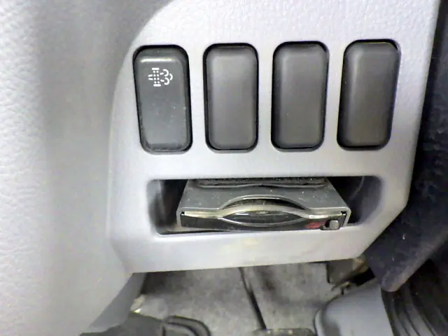 三菱 キャンター TKG-FEA50(2WD)の写真22