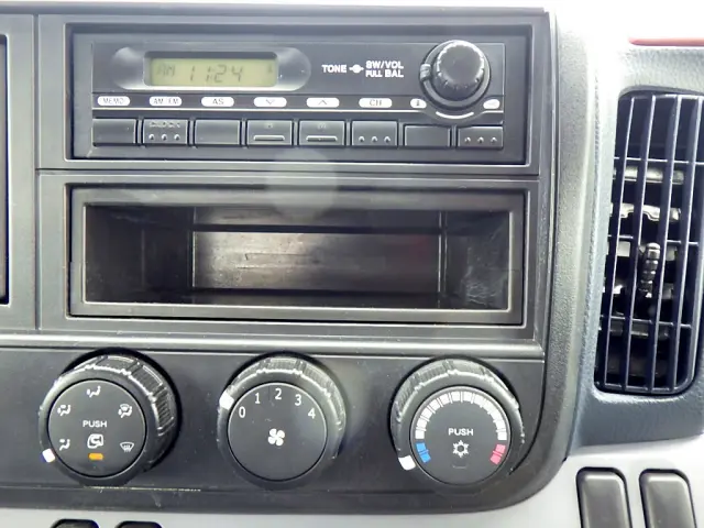 三菱 キャンター TKG-FEA50(2WD)の写真23