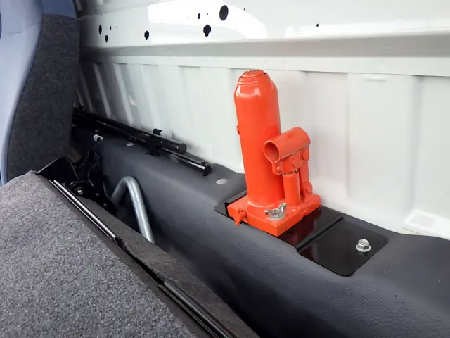 三菱 キャンター TKG-FEA50(2WD)の写真30