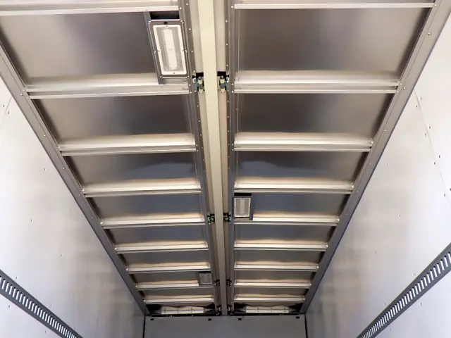 三菱 ファイター 2KG-FK61F(2WD)の写真9