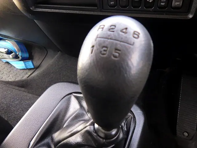 三菱 ファイター 2KG-FK61F(2WD)の写真14