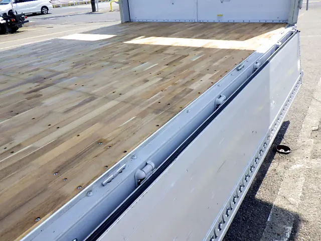 三菱 ファイター 2KG-FK61F(2WD)の写真40