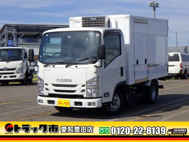 いすゞ エルフ 2RG-NLR88AN(2WD)の写真1