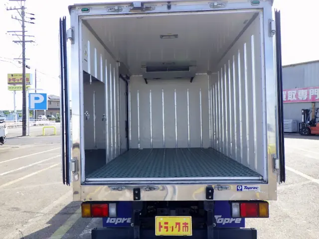 いすゞ エルフ 2RG-NLR88AN(2WD)の写真7