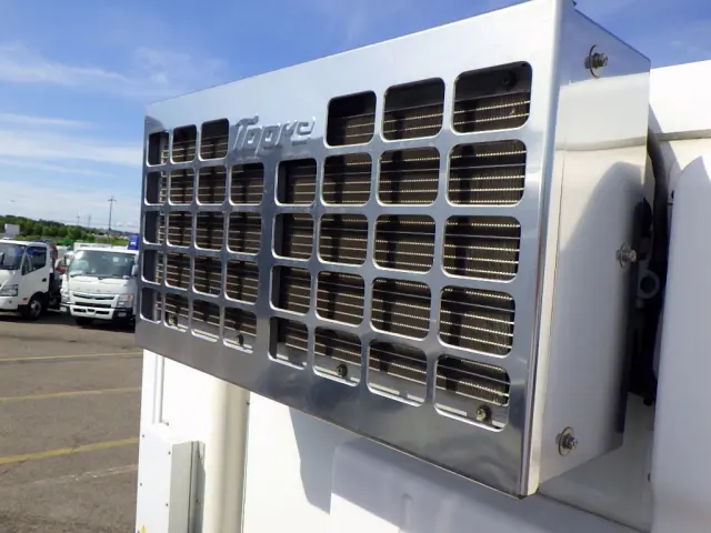 いすゞ エルフ 2RG-NLR88AN(2WD)の写真45