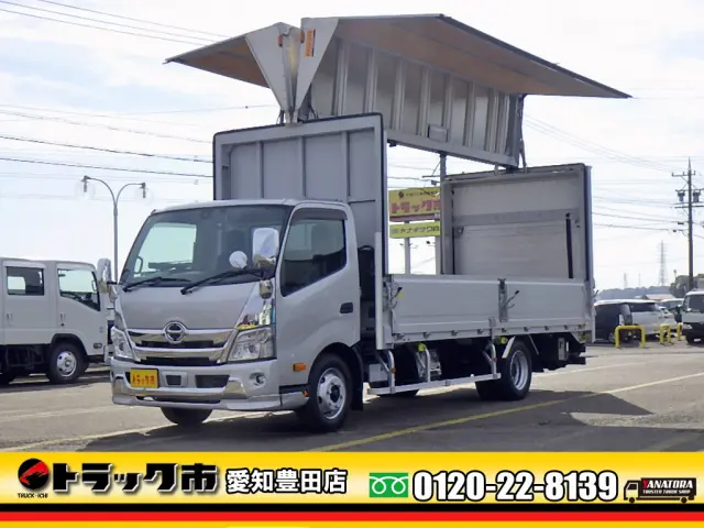 日野　デュトロ