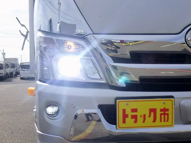 日野 デュトロ 2RG-XZU722M(2WD)の写真3