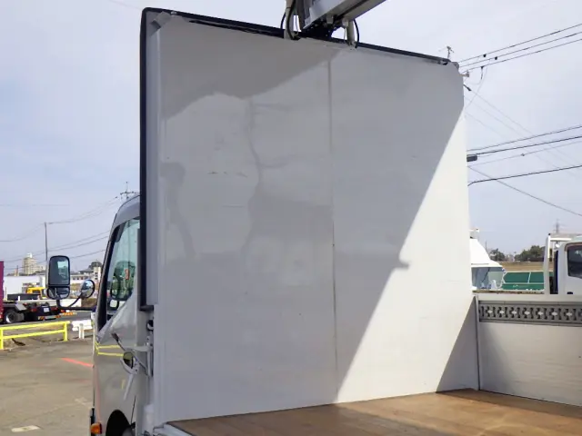 日野 デュトロ 2RG-XZU722M(2WD)の写真9