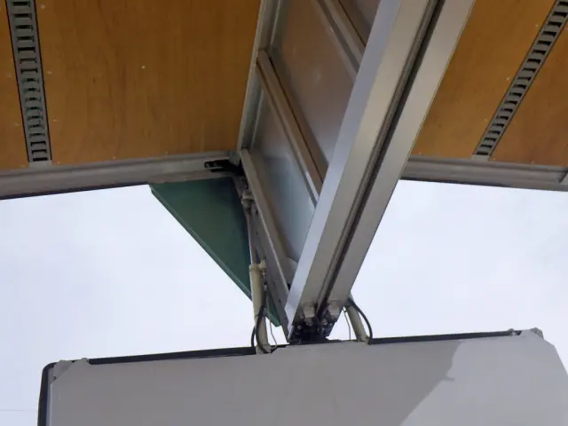 日野 デュトロ 2RG-XZU722M(2WD)の写真10