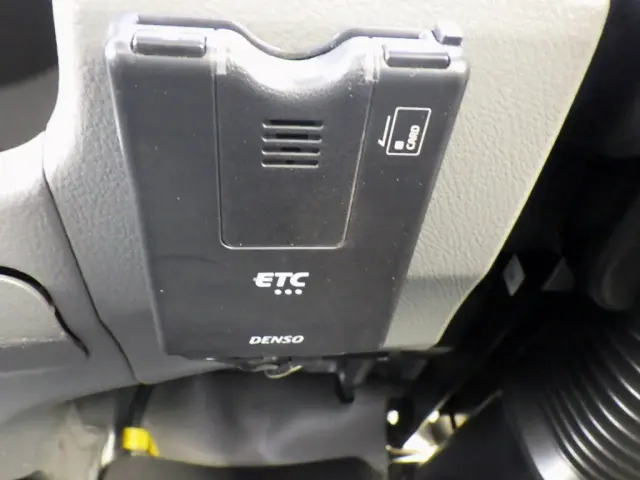 日野 デュトロ 2RG-XZU722M(2WD)の写真26